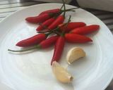 Foto langkah ke 1 dari resep Sambal Bawang Mentah.