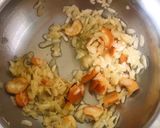 A picture of step 1 of Fried avalakki (aval) Payasam.