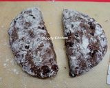 Foto langkah ke 5 dari resep Choco Cranberry Walnut Baguette.