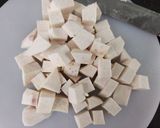 Hình bước làm 2 của món Chè khoai môn cốt dừa