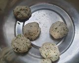 A picture of step 5 of Ricechapati#flourchallenge.