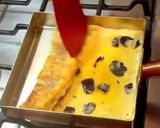 A picture of step 7 of Black truffle tamagoyaki.