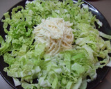 Foto del paso 3 de la receta: Ensalada de col china y rábano negro