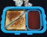 A picture of step 5 of Lunch Box (veg sandwich).