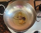 A picture of step 1 of Tomato pulav.