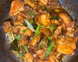 Foto langkah ke 6 dari resep Ayam Kecap Rempah.