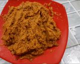 Foto langkah ke 2 dari resep Ayam Ungkep Bumbu Kuning,tinggal goreng.