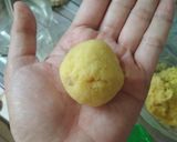 Foto langkah ke 2 dari resep Timus keju (bola2 ubi kuning).