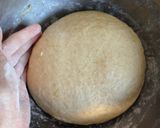 A picture of step 7 of Neujahrsbretzel (German New Year's Pretzel).