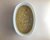A picture of step 5 of Coffee & Banana Frozen Yoghurt.