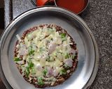 વ્હીટ ફ્લોર ચીઝ પીઝા (Wheat Flour Cheese Pizza Recipe In Gujarati) રેસીપી સ્ટેપ5ફોટો