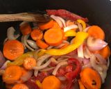 Foto del paso 1 de la receta: Sopa de pollo con verduras