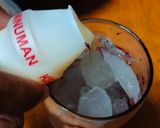 Foto langkah ke 3 dari resep Milky Yakult berry.