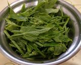 薑炒龍鬚菜的食譜步驟1照片