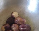 A picture of step 1 of Tamatar Ka Wagun.