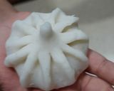उकडीचे मोदक रेसिपी (ukadiche modak recipe in marathi) रेसिपी स्टेप 4 फोटो