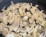 Foto del paso 2 de la receta: Seitán con salsa de manzana