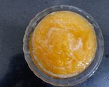 A picture of step 1 of Orange and Muskmelon smoothie.