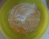 Foto langkah ke 1 dari resep Bolu Kukus Mekar Anti Gagal (metode all in one).
