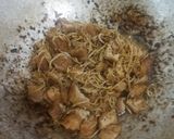 Foto langkah ke 4 dari resep Oseng kecambah dan tahu.