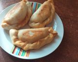 Foto del paso 3 de la receta: Empanaditas de dulce de leche y tortas fritas