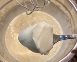 Foto del paso 7 de la receta: Plumcake de plátano con yogur