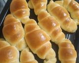 Foto langkah ke 3 dari resep Roti isi abon.