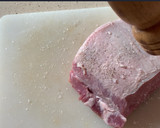 Foto del paso 4 de la receta: Lomo de cerdo asado con salsa agridulce
