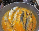 Foto langkah ke 4 dari resep Ikan Sarden Asam Segar.