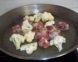 Foto del paso 2 de la receta Paella de costillas de cerdo y coliflor