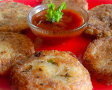 आलू टिक्की (aloo tikki recipe in marathi) रेसिपी स्टेप 3 फोटो 
