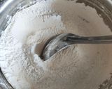 A picture of step 5 of Prawns Ball Puttu.
