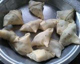 A picture of step 1 of Samosa.