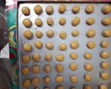 Foto langkah ke 4 dari resep Skippy cookies (kue kering kacang).