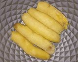 Foto langkah ke 1 dari resep Banana Bomb / bola pisang coklat.