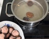 Hình bước làm 3 của món Miến Mọc Nấm Hương