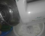 Foto langkah ke 4 dari resep Butter Cream Mudah & tidak eneg.