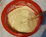 Tejfölös-cseresznyés kevert süti recept fázis 7 fotója