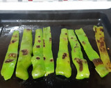 Foto del paso 3 de la receta: Parrochas (sardinas pequeñas) y verduras, a la plancha
