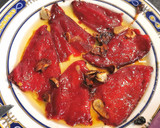 Foto del paso 3 de la receta: Lomo de cerdo al horno con Pimientos de Piquillo confitados