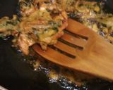 A picture of step 5 of Spinach Onion corn peas pakode.