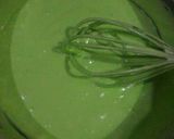 Foto langkah ke 4 dari resep Pandan sponge cake.