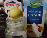 Foto langkah ke 1 dari resep Sour cream homemade.