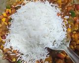 A picture of step 6 of Veg Sizzling Sweet Corn Rice.