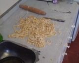 Foto del paso 5 de la receta: Fideos Caseros con Salsa Roja