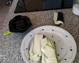 Foto del paso 9 de la receta: Lasaña de Calabacin con Carne Picada de Pollo al ajo y perejil