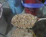 Foto langkah ke 2 dari resep Choco Banana Oatmeal.