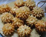 Deep Fried flower cookies (Daisy ّّFlower)   کوکی به شکل گل مینا recipe step 15 photo
