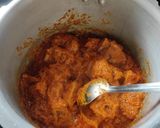 A picture of step 2 of Chicken Biryani in cooker.