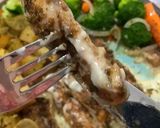 Foto langkah ke 7 dari resep Roasted Chicken w/ white sauce & vegetables.